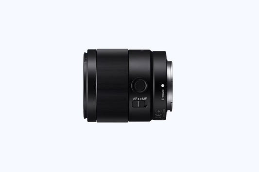 Sony FE 35mm f/1.8 عدسة سوني 35 مم f/1.8 الاحترافية