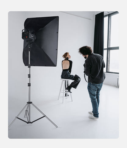 حامل الستانلس ستيل خفيف الوزن بطول 2.8 متر – 2.8m Stainless Steel Lightweight Light & Camera Stand